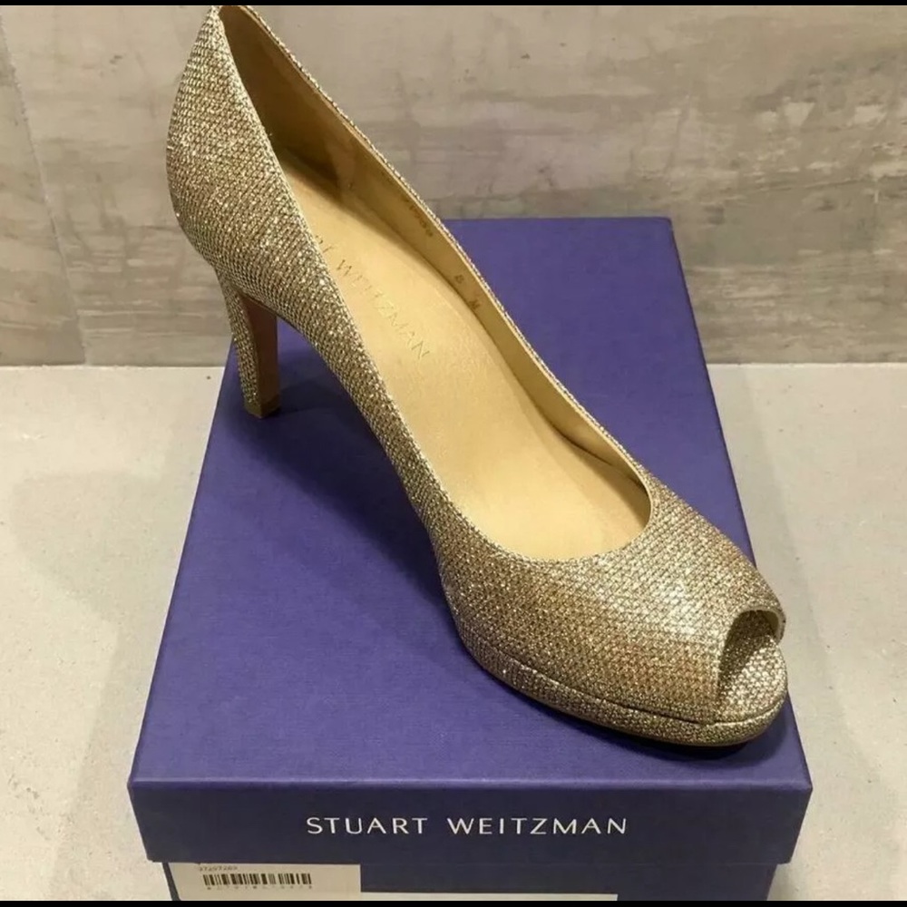 Stuart Weitzman Gold Peep-Toe Mid Heel Pump